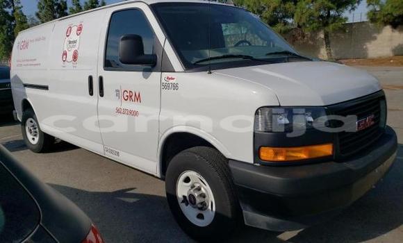 Buy New GMC Savana White Car in Badagry in Lagos State Buy New GMC Savana White Car in Badagry in Lagos State
