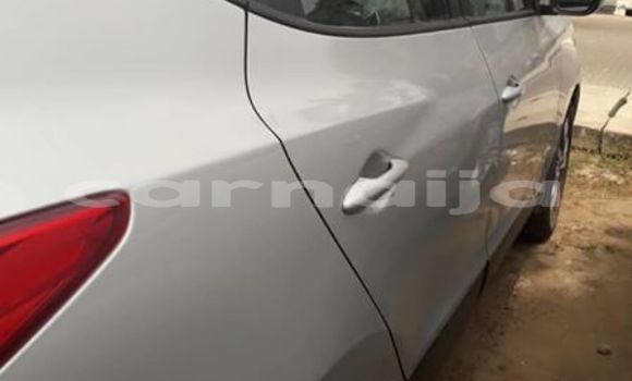 Acheter Occasion Voiture Hyundai ix35 Gris à Lagos, État de Lagos Acheter Occasion Voiture Hyundai ix35 Gris à Lagos, État de Lagos