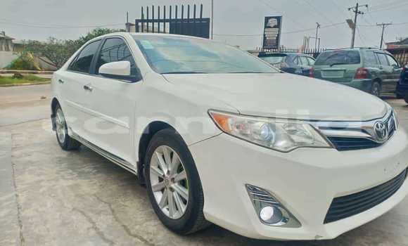 Buy Used Toyota Camry White Car in Abuja in Lagos State