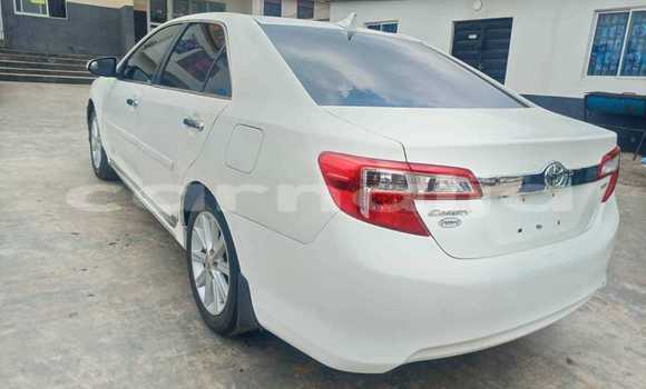 Acheter Occasion Voiture Toyota Camry Blanc à Abuja, État de Lagos Acheter Occasion Voiture Toyota Camry Blanc à Abuja, État de Lagos