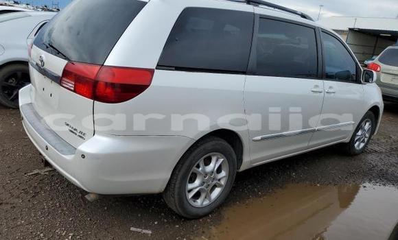Acheter Occasion Voiture Toyota Sienna Blanc à Lagos, État de Lagos Acheter Occasion Voiture Toyota Sienna Blanc à Lagos, État de Lagos