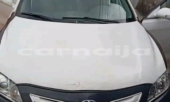 Acheter Occasion Voiture Toyota Camry Blanc à Lagos, État de Lagos Acheter Occasion Voiture Toyota Camry Blanc à Lagos, État de Lagos