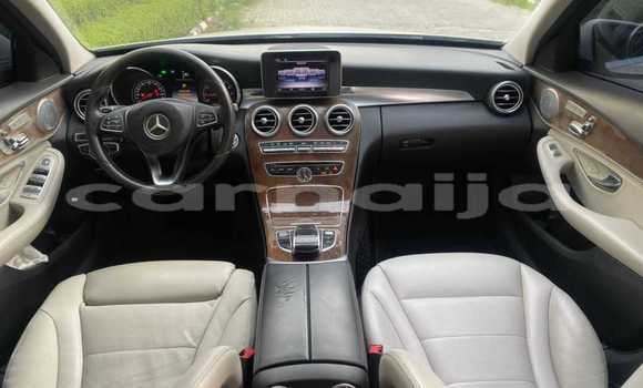 Acheter Occasion Voiture Mercedes-Benz C-Classe Blanc à Abuja, État de Lagos Acheter Occasion Voiture Mercedes-Benz C-Classe Blanc à Abuja, État de Lagos