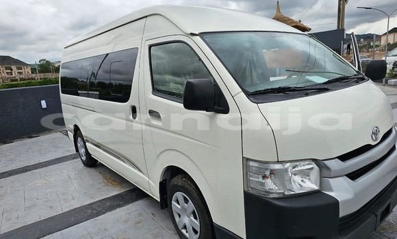 Buy Used Toyota Hiace White Car in Abuja in Lagos State
