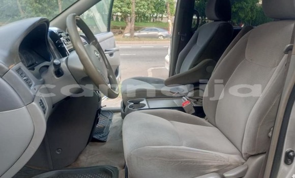 Buy Used Toyota Sienna Other Car in Abuja in Lagos State Buy Used Toyota Sienna Other Car in Abuja in Lagos State