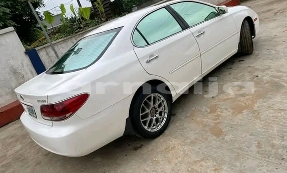 Buy Used Lexus ES White Car in Lagos in Lagos State