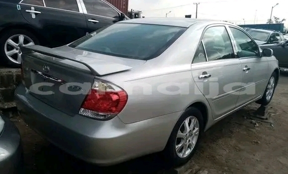 Acheter Occasion Voiture Toyota Camry Gris à Lagos, État de Lagos Acheter Occasion Voiture Toyota Camry Gris à Lagos, État de Lagos