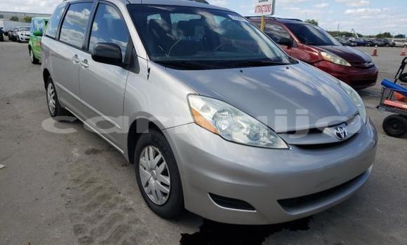 Buy Used Toyota Sienna Other Car in Lagos in Lagos State Buy Used Toyota Sienna Other Car in Lagos in Lagos State
