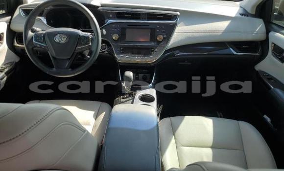 Buy New Toyota Avalon White Car in Badagry in Lagos State Buy New Toyota Avalon White Car in Badagry in Lagos State