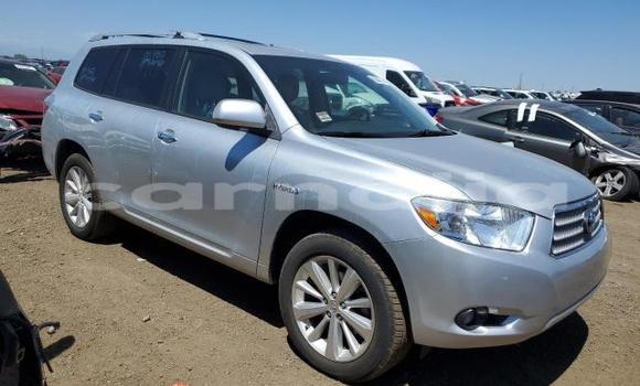 Buy New Toyota Highlander Silver Car in Badagry in Lagos State Buy New Toyota Highlander Silver Car in Badagry in Lagos State
