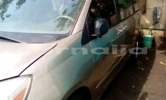 Buy Used Toyota Sienna Beige Car in Lagos in Lagos State