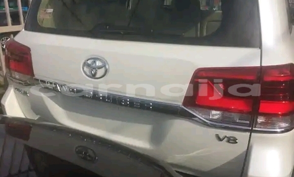 Acheter Occasion Voiture Toyota Land Cruiser Blanc à Lagos, État de Lagos Acheter Occasion Voiture Toyota Land Cruiser Blanc à Lagos, État de Lagos
