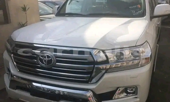 Acheter Occasion Voiture Toyota Land Cruiser Blanc à Lagos, État de Lagos Acheter Occasion Voiture Toyota Land Cruiser Blanc à Lagos, État de Lagos