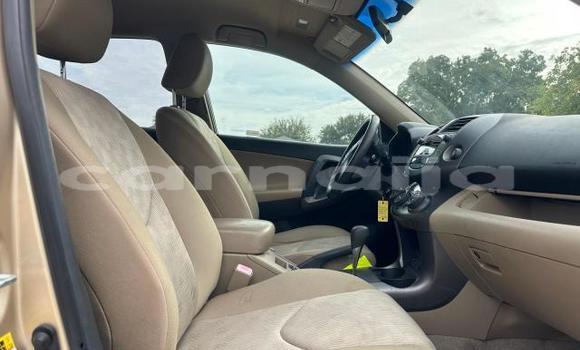 Acheter Neuf Voiture Toyota RAV4 Beige à Badagry, État de Lagos Acheter Neuf Voiture Toyota RAV4 Beige à Badagry, État de Lagos