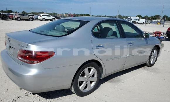Buy New Lexus ES Silver Car in Badagry in Lagos State Buy New Lexus ES Silver Car in Badagry in Lagos State