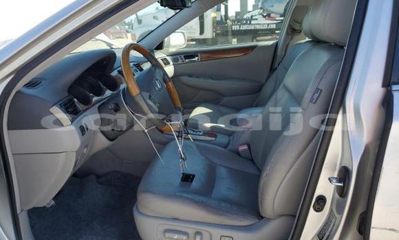 Buy New Lexus ES Silver Car in Badagry in Lagos State Buy New Lexus ES Silver Car in Badagry in Lagos State