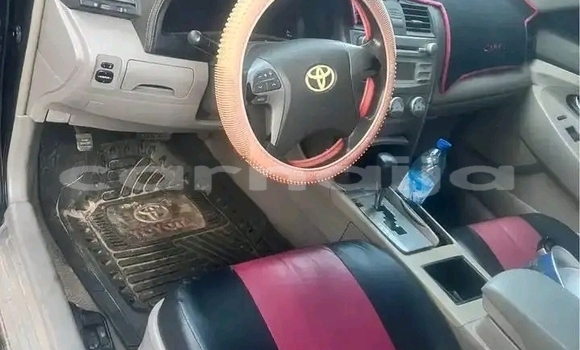 Acheter Occasion Voiture Toyota Camry Noir à Ondo, État d'Ondo Acheter Occasion Voiture Toyota Camry Noir à Ondo, État d'Ondo