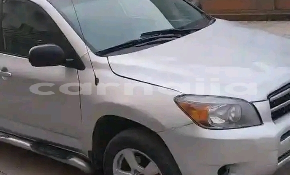 Acheter Occasion Voiture Toyota RAV4 Gris à Akure, État d'Ondo Acheter Occasion Voiture Toyota RAV4 Gris à Akure, État d'Ondo