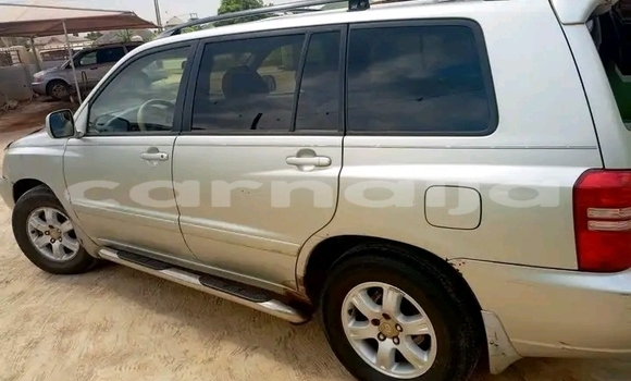 Acheter Occasion Voiture Toyota Highlander Beige à Lagos, État de Lagos