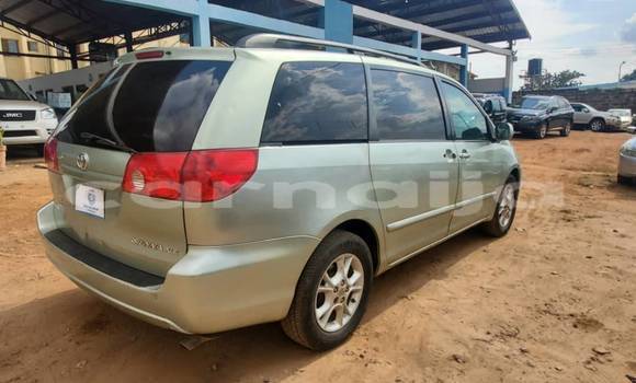 Buy Used Toyota Sienna Other Car in Abuja in Lagos State Buy Used Toyota Sienna Other Car in Abuja in Lagos State