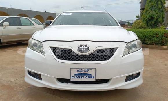 Buy Used Toyota Camry White Car in Abuja in Lagos State Buy Used Toyota Camry White Car in Abuja in Lagos State