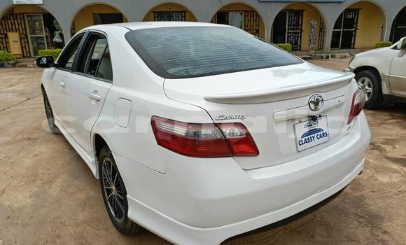 Buy Used Toyota Camry White Car in Abuja in Lagos State Buy Used Toyota Camry White Car in Abuja in Lagos State