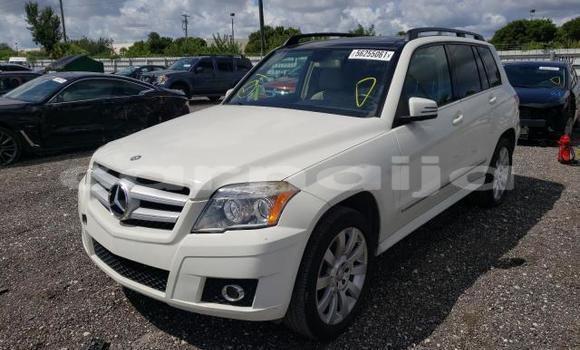 Acheter Import Voiture Mercedes-Benz GLK–Class Blanc à Lagos, État de Lagos Acheter Import Voiture Mercedes-Benz GLK–Class Blanc à Lagos, État de Lagos