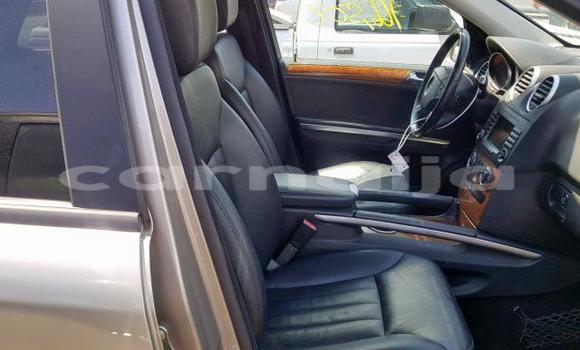 Acheter Neuf Voiture Mercedes-Benz ML–Class Autre à Lagos, État de Lagos Acheter Neuf Voiture Mercedes-Benz ML–Class Autre à Lagos, État de Lagos