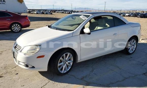 Buy New Volkswagen Eos White Car in Badagry in Lagos State Buy New Volkswagen Eos White Car in Badagry in Lagos State