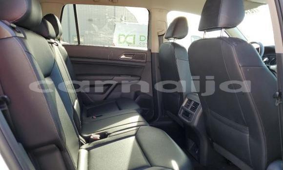 Buy New Volkswagen Amarok Silver Car in Badagry in Lagos State Buy New Volkswagen Amarok Silver Car in Badagry in Lagos State