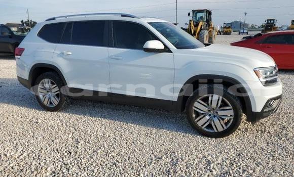 Buy New Volkswagen Arteon White Car in Badagry in Lagos State Buy New Volkswagen Arteon White Car in Badagry in Lagos State