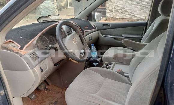 Buy Used Toyota Sienna Black Car in Abuja in Lagos State Buy Used Toyota Sienna Black Car in Abuja in Lagos State