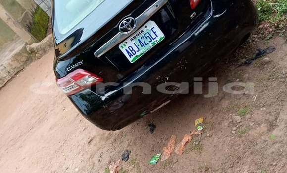 Acheter Occasion Voiture Toyota Camry Noir à Abuja, État de Lagos Acheter Occasion Voiture Toyota Camry Noir à Abuja, État de Lagos