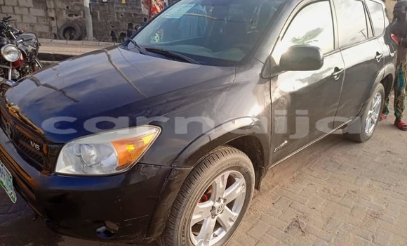 Buy Used Toyota RAV4 Black Car in Abuja in Lagos State
