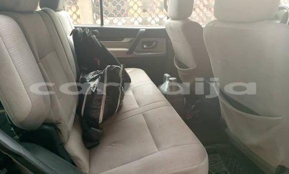 Acheter Occasion Voiture Mitsubishi Pajero Noir à Abuja, État de Lagos Acheter Occasion Voiture Mitsubishi Pajero Noir à Abuja, État de Lagos