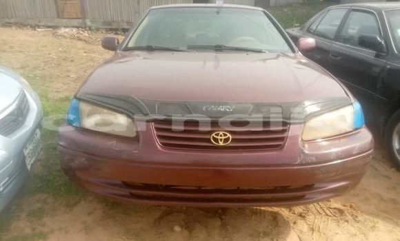 Acheter Occasion Voiture Toyota Camry Rouge à Abuja, État de Lagos