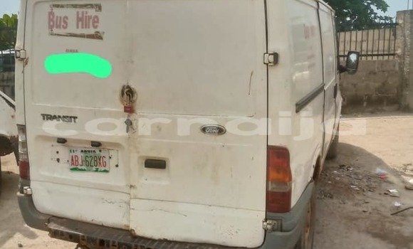 Buy Used Ford Explorer Sport Trac White Car in Abaji in Federal Capital Territory Buy Used Ford Explorer Sport Trac White Car in Abaji in Federal Capital Territory