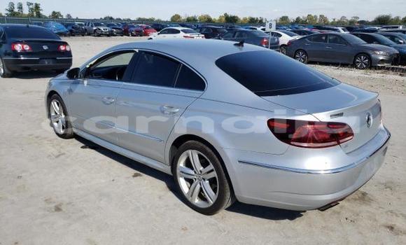 Acheter Neuf Voiture Volkswagen Passat CC Gris à Badagry, État de Lagos Acheter Neuf Voiture Volkswagen Passat CC Gris à Badagry, État de Lagos