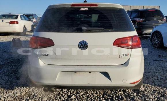 Acheter Neuf Voiture Volkswagen Golf Sportsvan Blanc à Badagry, État de Lagos Acheter Neuf Voiture Volkswagen Golf Sportsvan Blanc à Badagry, État de Lagos