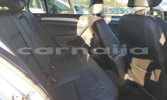 Acheter Neuf Voiture Volkswagen Golf Sportsvan Blanc à Badagry, État de Lagos Acheter Neuf Voiture Volkswagen Golf Sportsvan Blanc à Badagry, État de Lagos