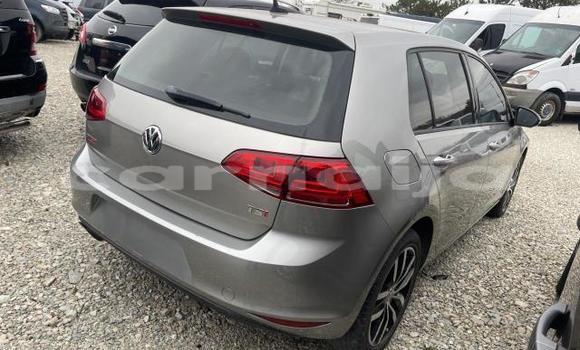 Acheter Neuf Voiture Volkswagen Golf Gris à Badagry, État de Lagos Acheter Neuf Voiture Volkswagen Golf Gris à Badagry, État de Lagos
