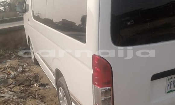 Buy Used Toyota Belta White Car in Lagos in Lagos State Buy Used Toyota Belta White Car in Lagos in Lagos State