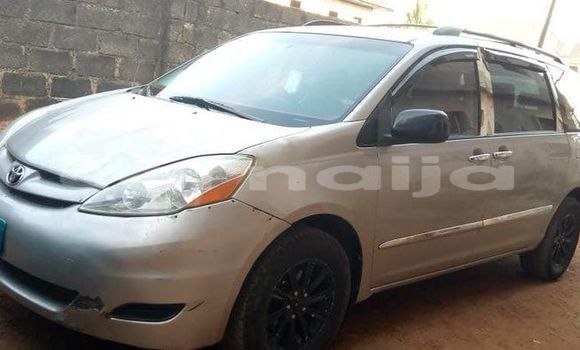 Buy Used Toyota Sienna Other Car in Lagos in Lagos State Buy Used Toyota Sienna Other Car in Lagos in Lagos State