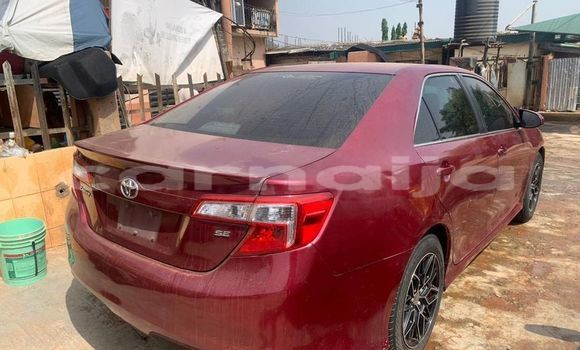 Acheter Occasion Voiture Toyota Camry Rouge à Lagos, État de Lagos Acheter Occasion Voiture Toyota Camry Rouge à Lagos, État de Lagos