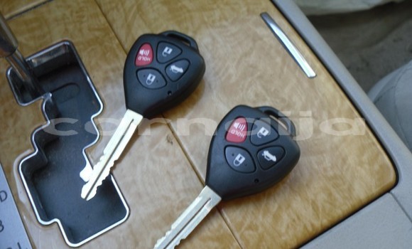 Buy Used Toyota Camry Silver Car in Abejukolo in Kogi State Buy Used Toyota Camry Silver Car in Abejukolo in Kogi State