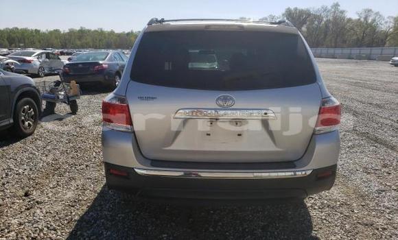 Acheter Neuf Voiture Toyota Highlander Gris à Badagry, État de Lagos Acheter Neuf Voiture Toyota Highlander Gris à Badagry, État de Lagos