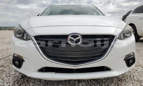 Acheter Neuf Voiture Mazda 3 Blanc à Badagry, État de Lagos Acheter Neuf Voiture Mazda 3 Blanc à Badagry, État de Lagos
