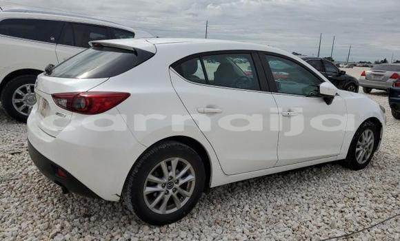 Acheter Neuf Voiture Mazda 3 Blanc à Badagry, État de Lagos Acheter Neuf Voiture Mazda 3 Blanc à Badagry, État de Lagos