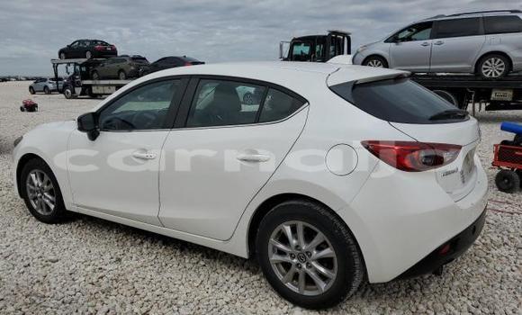 Acheter Neuf Voiture Mazda 3 Blanc à Badagry, État de Lagos Acheter Neuf Voiture Mazda 3 Blanc à Badagry, État de Lagos