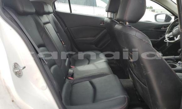 Acheter Neuf Voiture Mazda 3 Blanc à Badagry, État de Lagos Acheter Neuf Voiture Mazda 3 Blanc à Badagry, État de Lagos